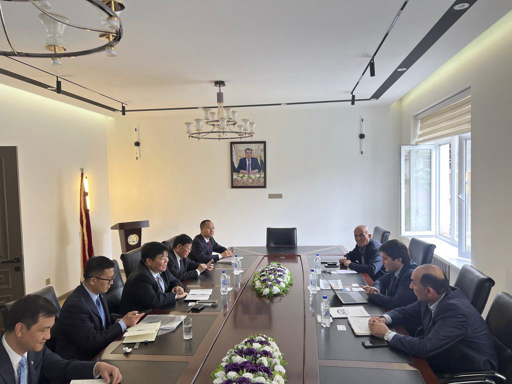 Встреча с представителями «China International Water and Electric Corporation»